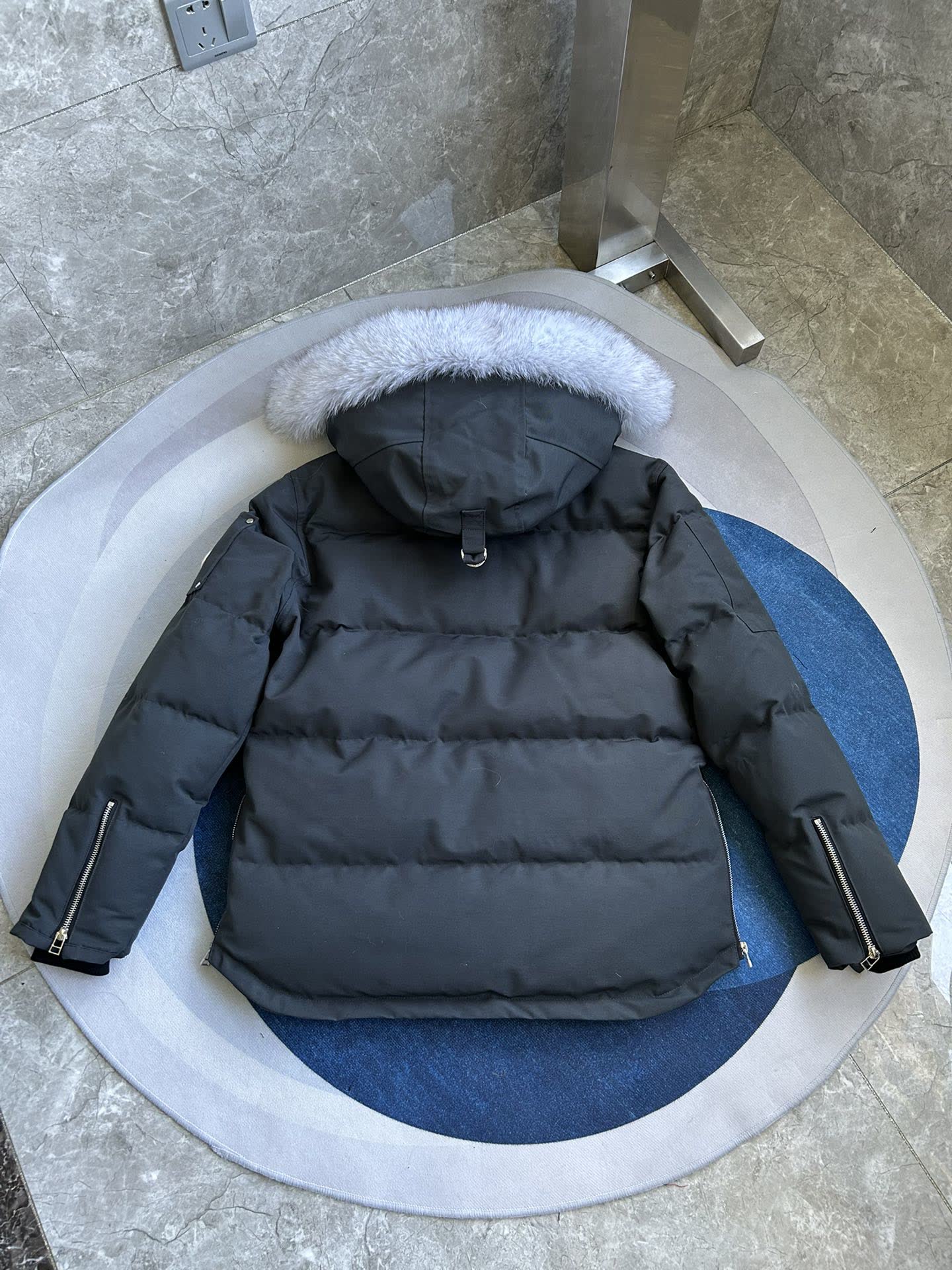 Moose Knuckles Down Puffer Jacket Moose Knuckles Down Puffer Jacket